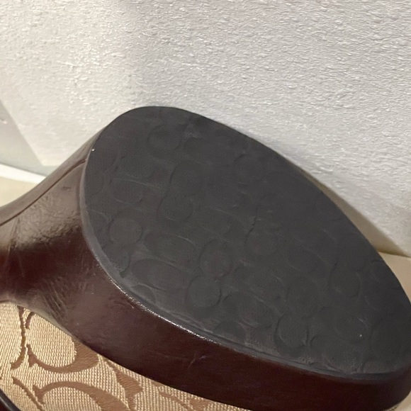 Coach Jodey Sig Mules - Picture 5 of 9